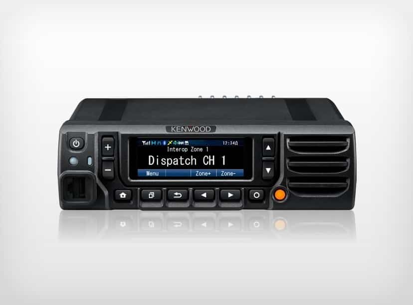 KENWOOD NX-5800K P25 MOBILE UHF 450-520MHZ P25 DIGITAL C/W KMC-35 MIC