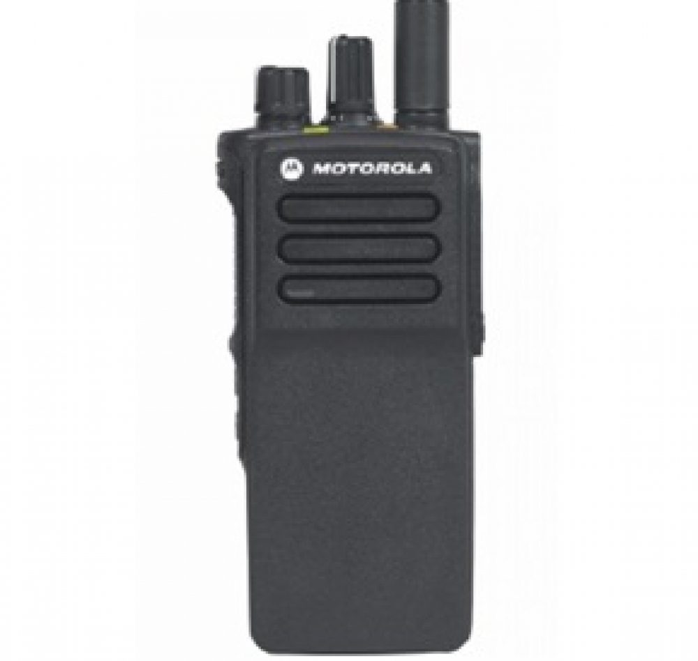 Motorola DP4400e Portable UHF 403-527MHz No Keypad Inc Antenna, Standard 2450mAH Battery & Belt Clip Motorola DP4400e Portable UHF 403-527MHz No Keypad Inc Antenna, Standard 2450mAH Battery & Belt Clip