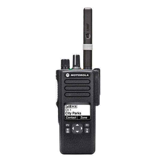 Motorola DP4601e Portable UHF 403-527MHz Limited Keypad Inc GPS, Bluetooth, Antenna, 2450 mAh IP68 LiIon Battery & Belt Clip